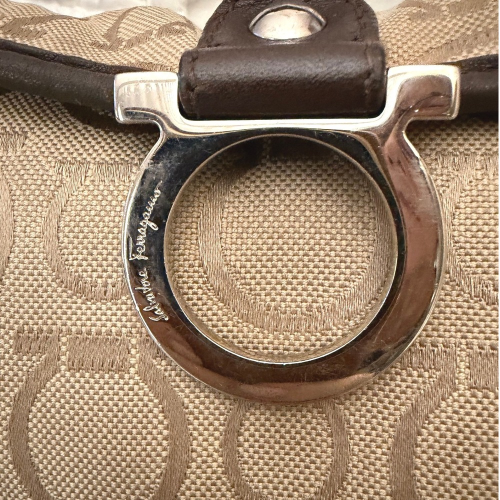 Salvatore Ferragamo Vintage Gancini Jacquard Canvas Leather Y2K Shoulder Bag - Picture 13 of 13